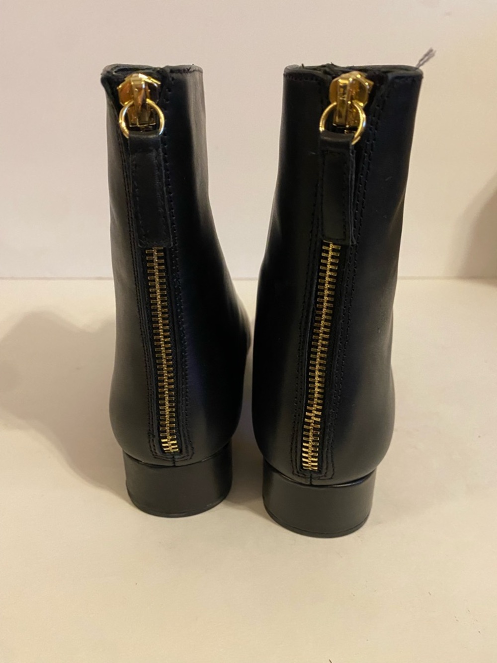J Crew Roxie back-zip ankle boots in leather Size 7 - Picture 5 of 10